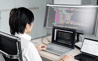 漳浦 ,php声明和调用变量的符号是什么？